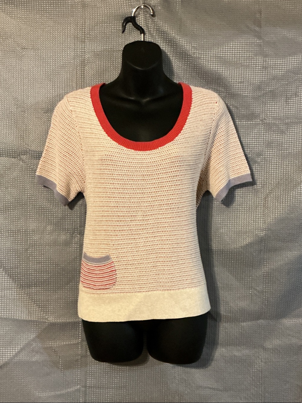 Moth Cream Short-Sleeve Knit Top with Red Neckline and Gray Trim